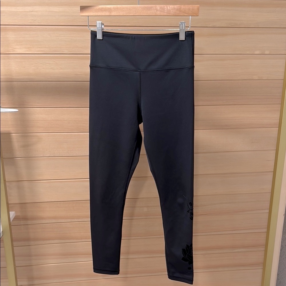 Zyia Black High-Waisted Leggings